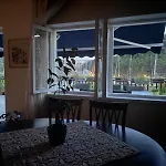 Wine Garden Old With Large Terrace Apartment