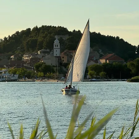 Wine Garden Old With Large Terrace Skradin