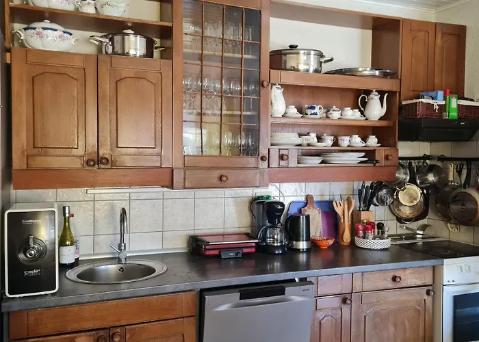 Daire Wine Garden Old *