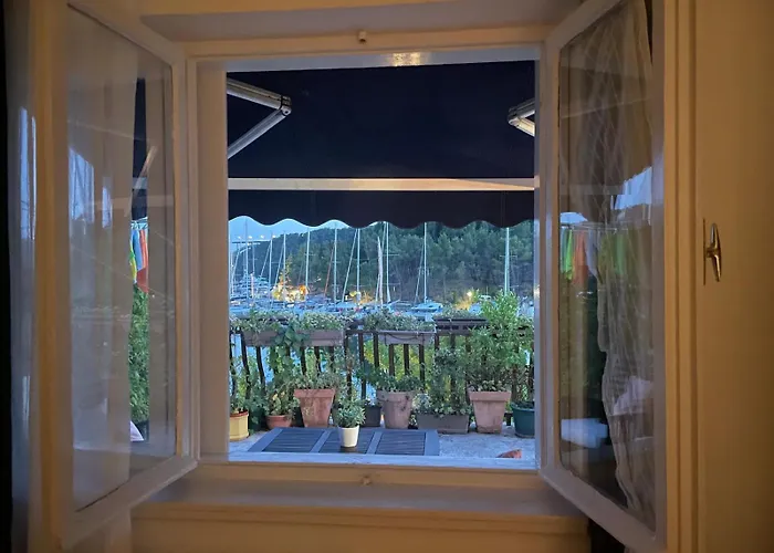 Wine Garden Old Apartment Skradin